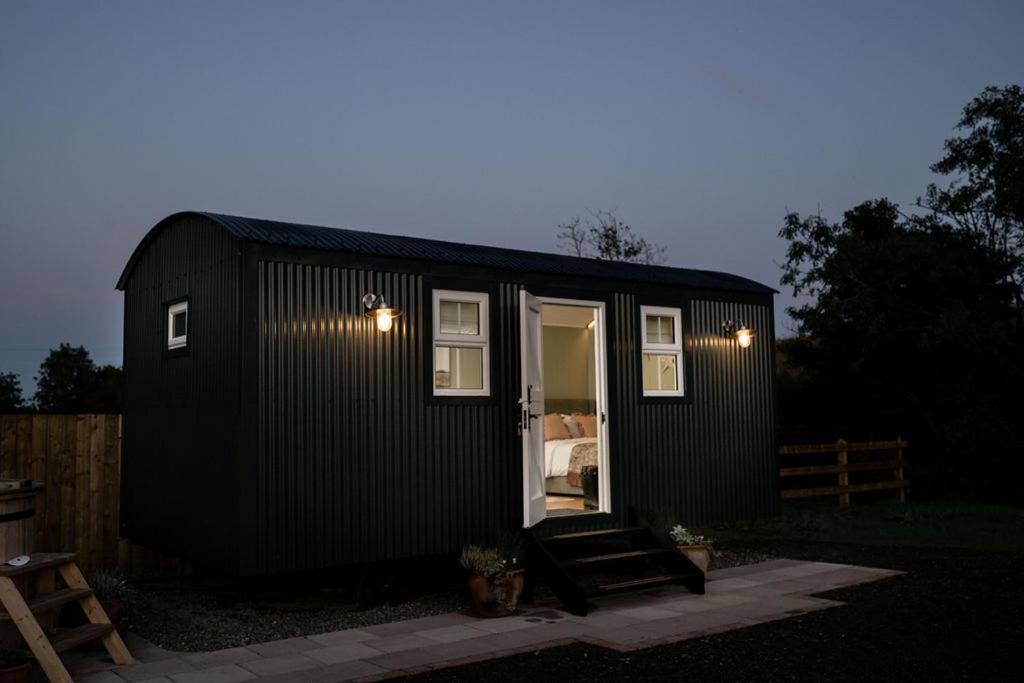 Barfield Shepherds Hut Magherafelt Esterno foto